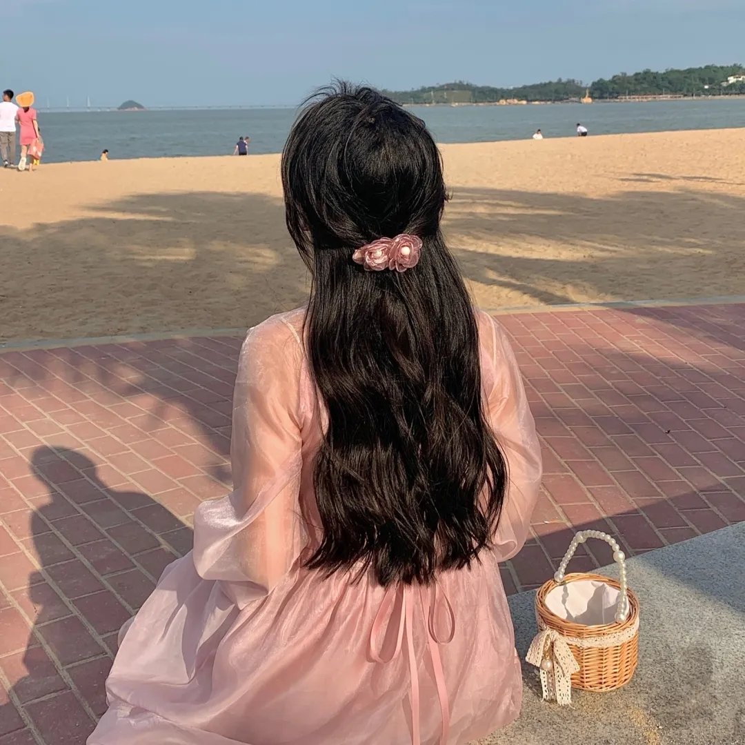 在某人受伤害之前 海报